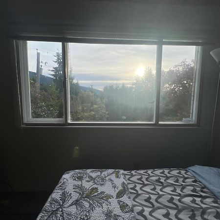 Guesthouse In West Vancouver Exteriér fotografie